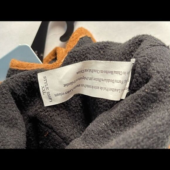 Contours by Isotoner NWT - Picture 5 of 8